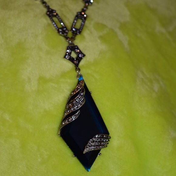 Gorgeous Azure Blue Pavé & Crystal Rhodium Plated Statement Necklace Rtl $187 - Picture 5 of 12